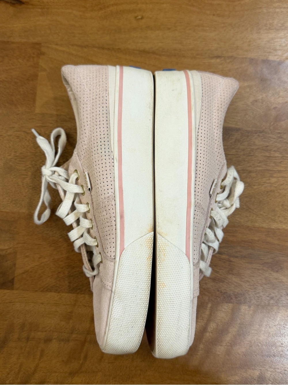 Keds Pink/Lavender Suede Low-Top Lace Sneakers with Gold Eyelets Size 7 - Picture 10 of 12